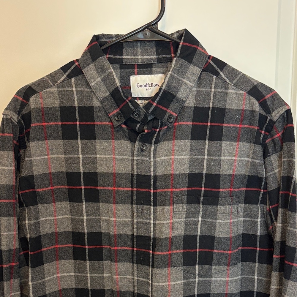 Goodfellow & Co Men's Black, Gray, and Red Plaid Shirt